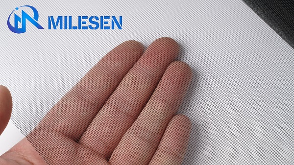 Are There Chinese Suppliers Offering Both Fiberglass And Aluminum Window Screen Mesh?